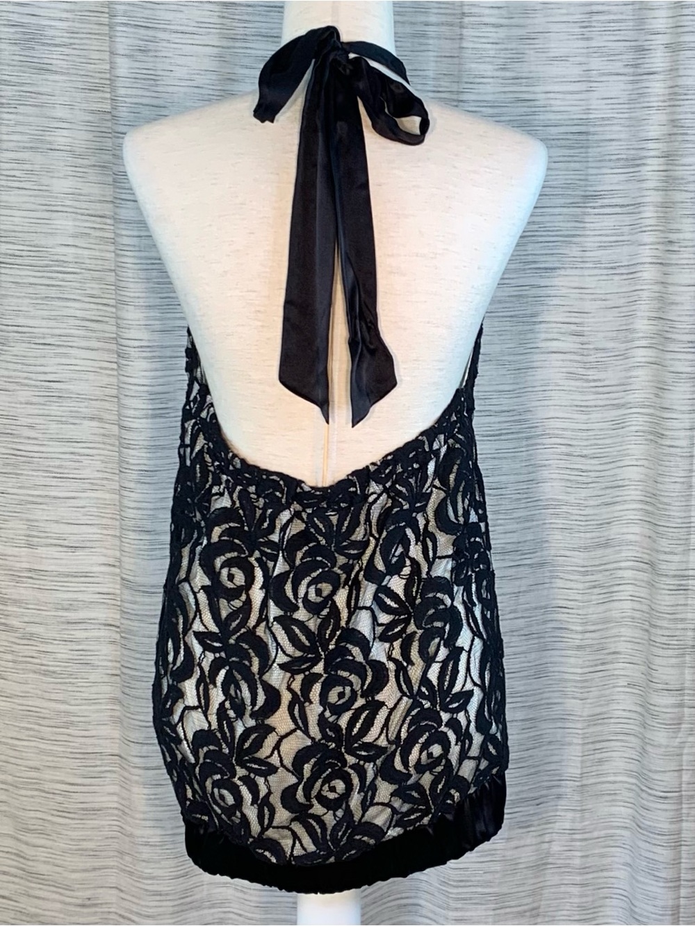 Lu Lu Lame black lace with white lining halter top. - Picture 9 of 15
